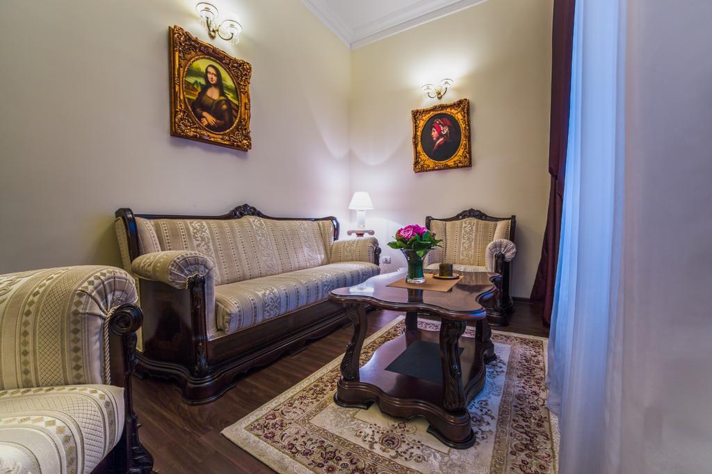 Picasso Boutique Hotel Arad Habitación foto